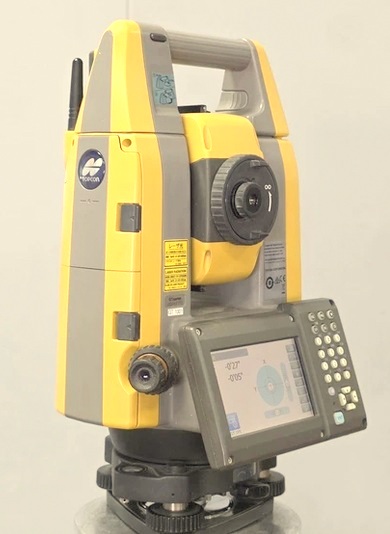 Topcon GT-1001 with RC-5A Robotic Total Station Set (1)